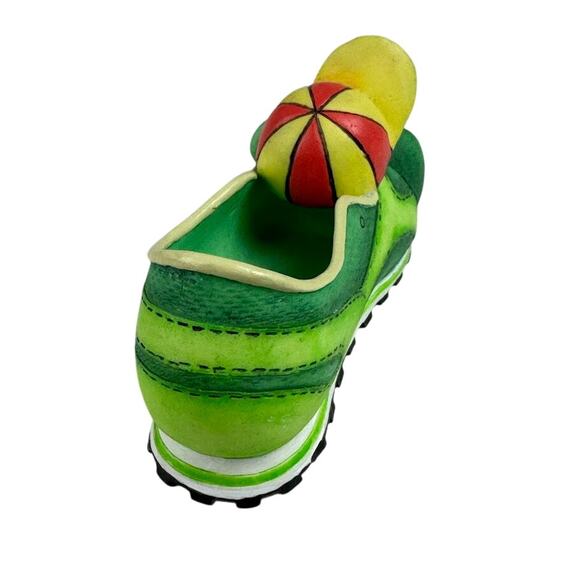 Willow Hall Shoo Shoo Figurine Croak Croak Frog with Hat & Bow Tie Design No. 10 - Picture 4 of 7